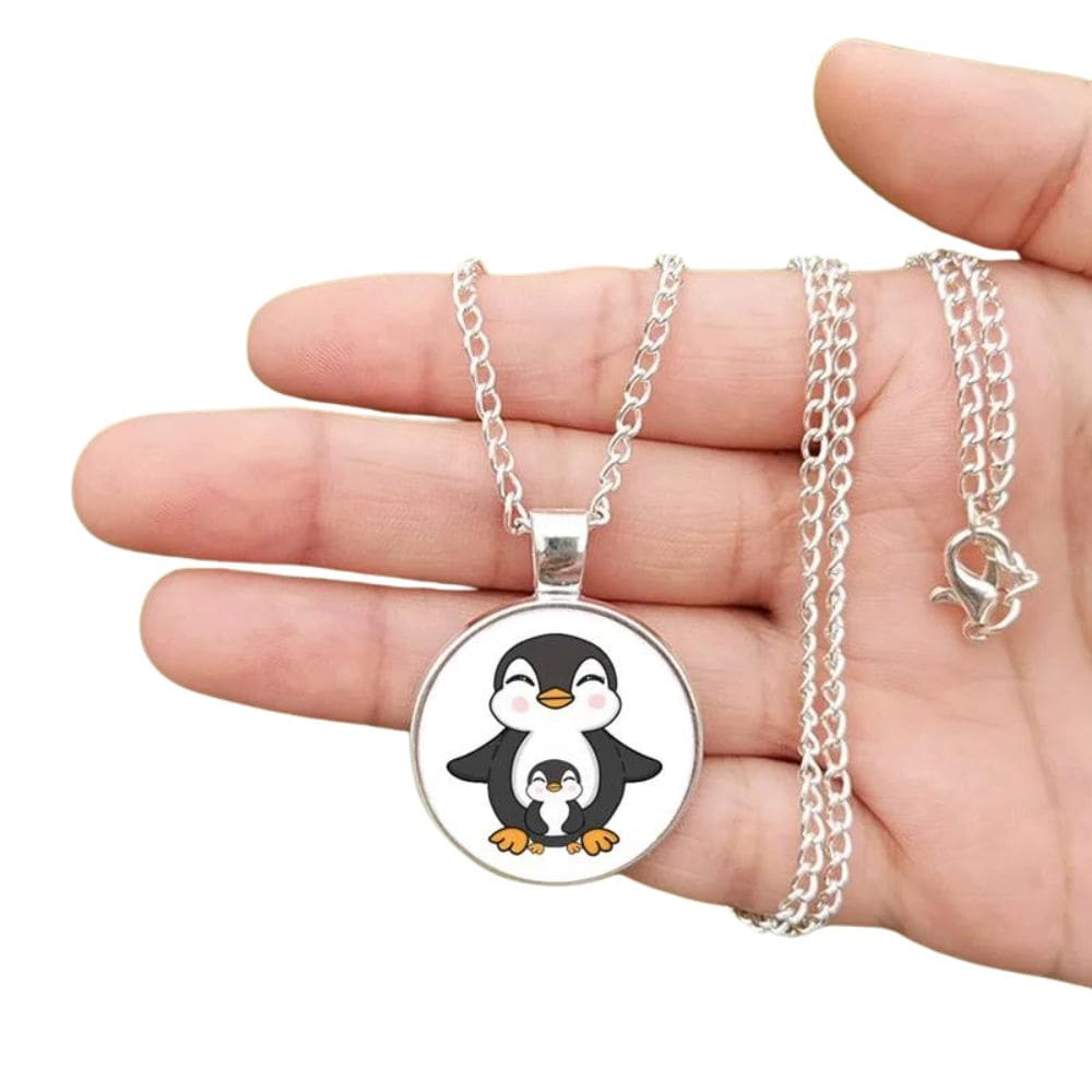 Round cartoon penguin necklace